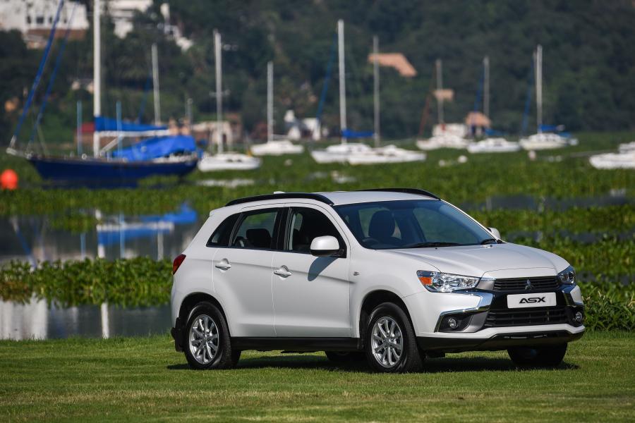  Mitsubishi ASX 2017 года  (ZA) (фото 2 из 10)